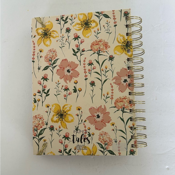 PAPER TALES UNDATED WEEKLY PLANNER NWT - Picture 2 of 11